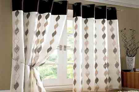 BUDGET CURTAINS